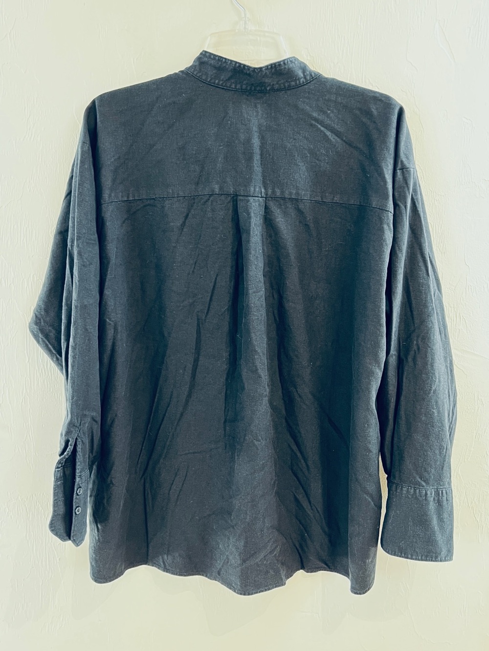 Banana Republic Black Linen Button-Up Shirt - Picture 4 of 7